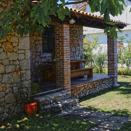 Villa Constantis Kalamaki  Ngoại thất bức ảnh