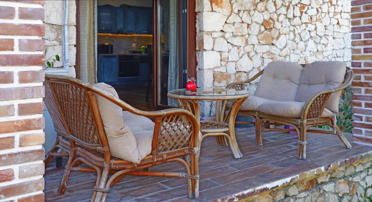 Villa Constantis Kalamaki  Ngoại thất bức ảnh