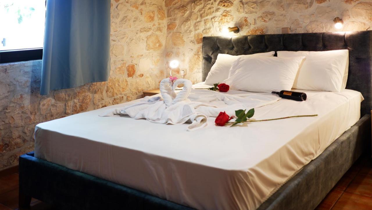 Villa Constantis Kalamaki  Ngoại thất bức ảnh